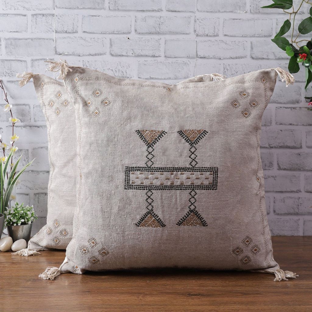 Cactus Silk Inspired White Linen 20" X 20" Pillow Cover