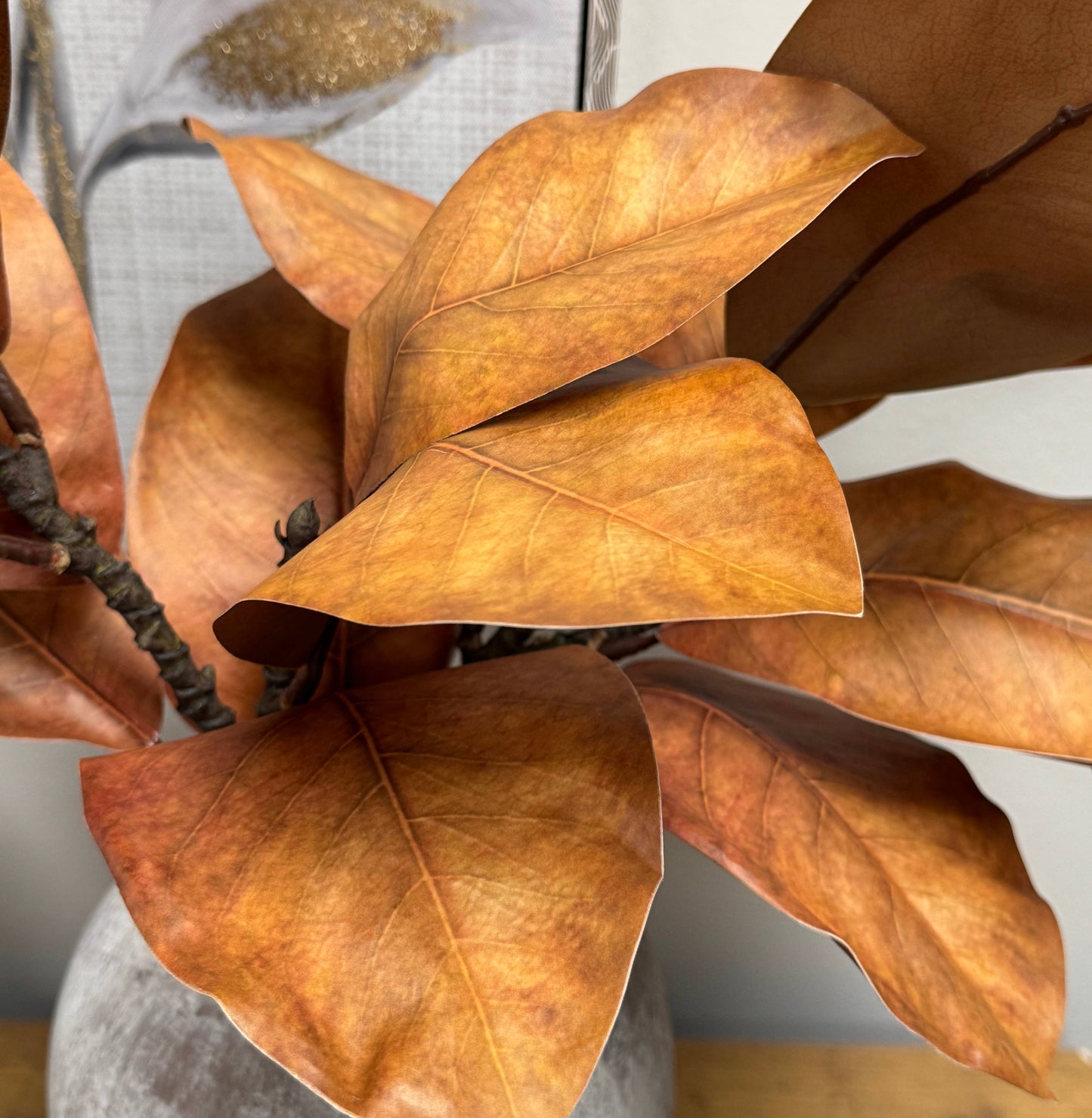 22"Realistic Magnolia Stem-10 leaves