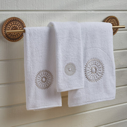 ZURI BATH TOWEL