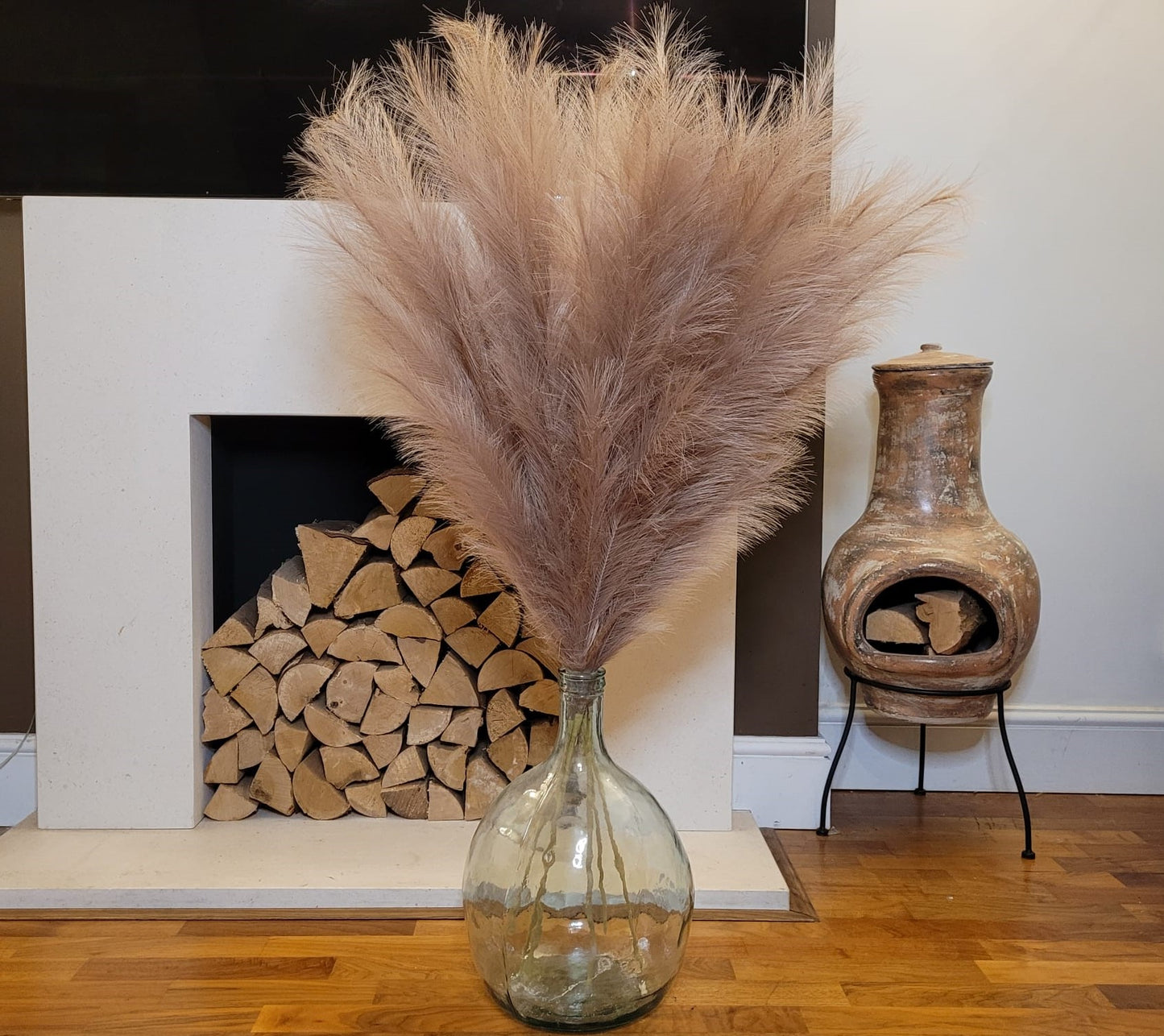 Faux Jumbo Pampas Grass